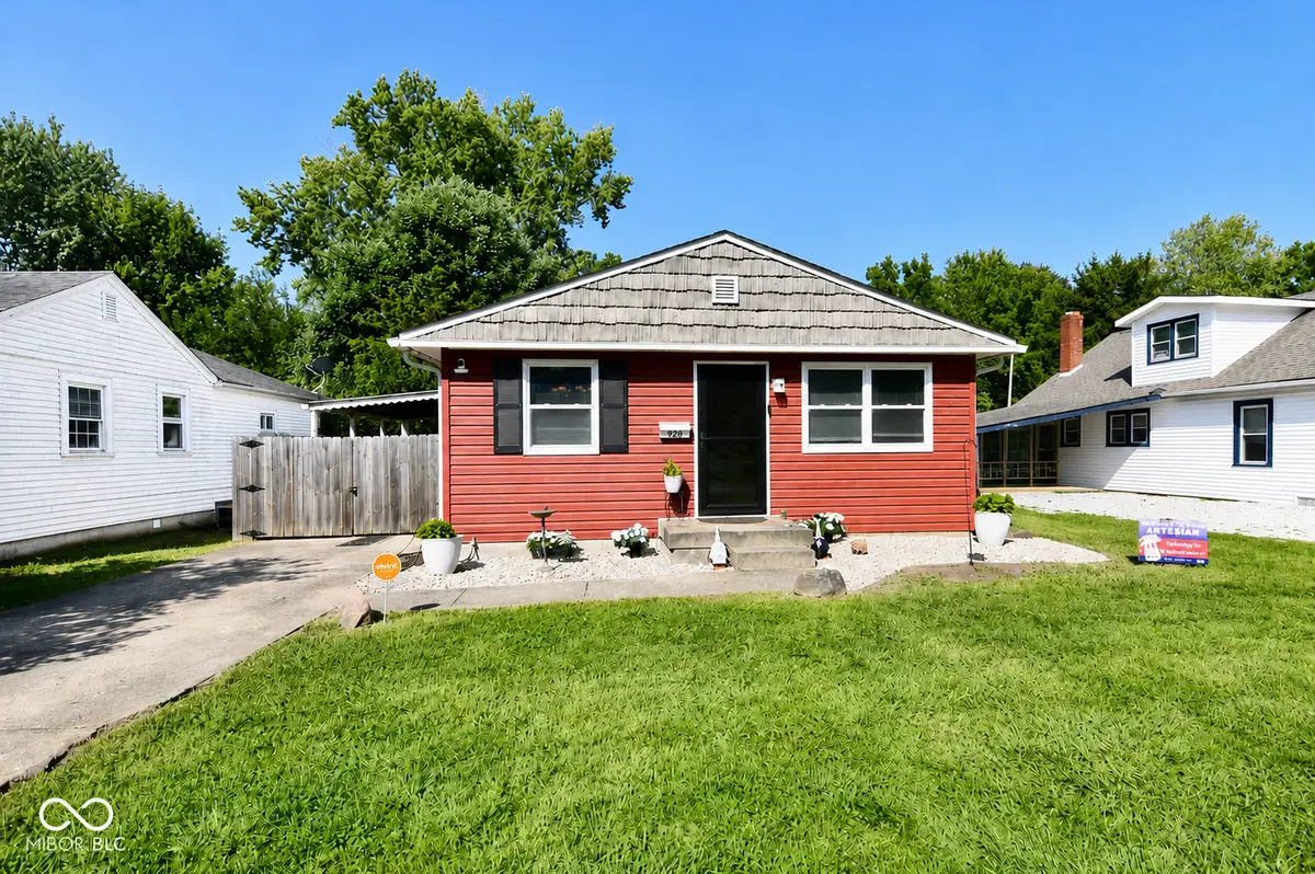930 N Eaton AVE, Indianapolis, IN 46219