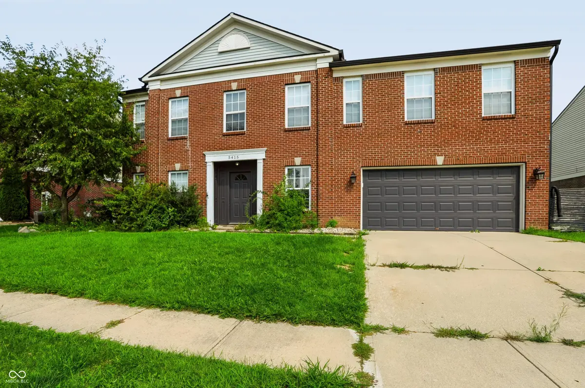 5415 Grassy Bank DR, Indianapolis, IN 46237