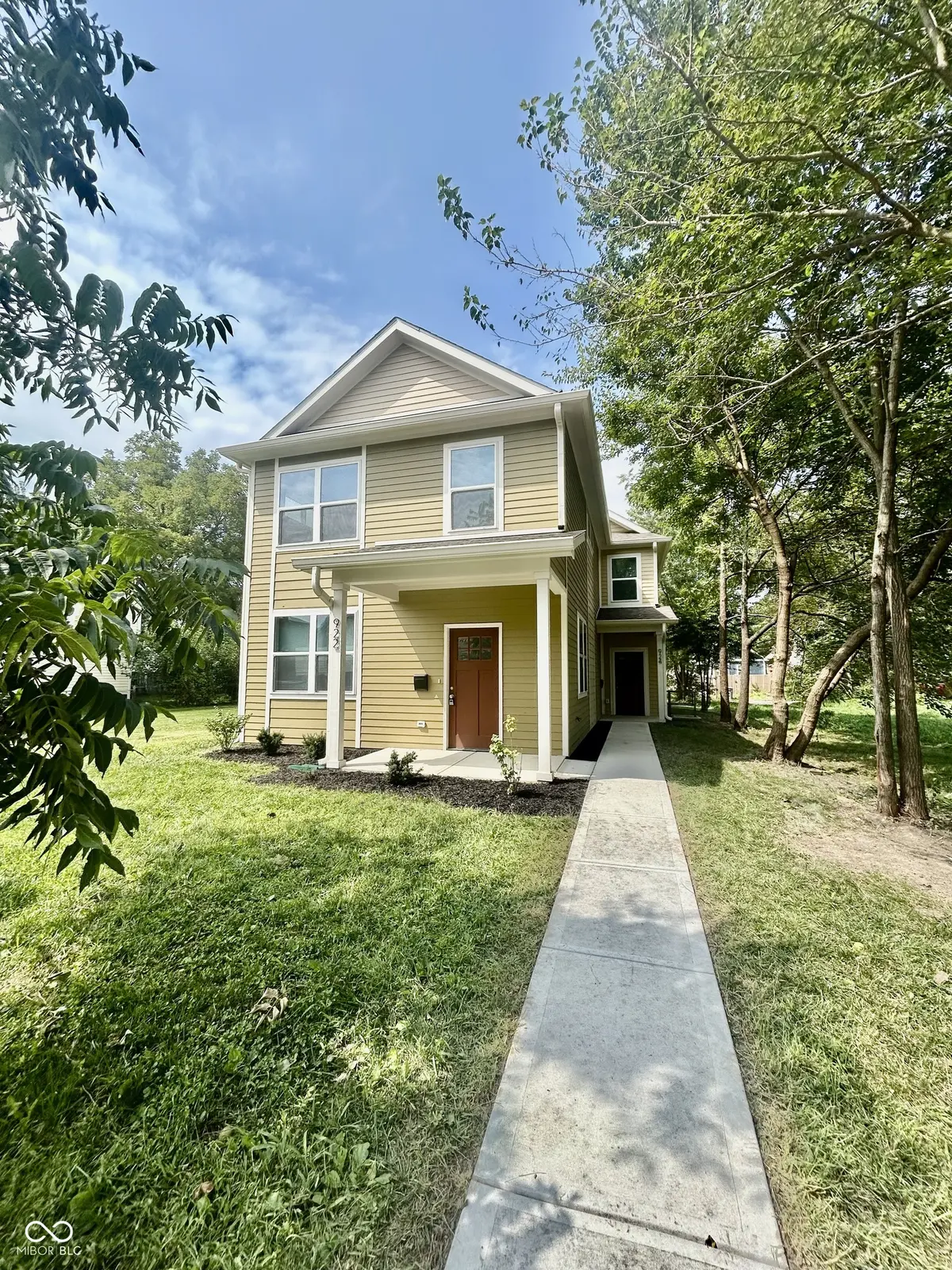 924 N Oakland AVE, Indianapolis, IN 46201