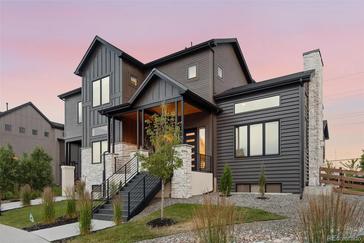 8230 W Tennessee CT, Lakewood, CO 80226