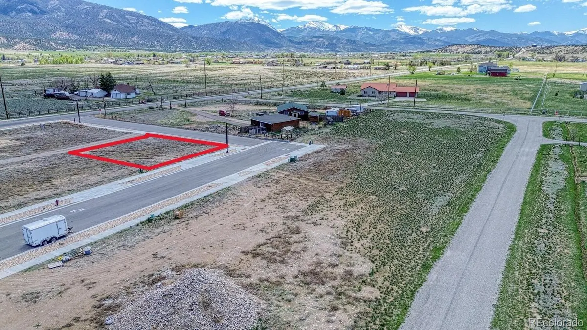 161 Cotopaxi LN, Salida, CO 81201