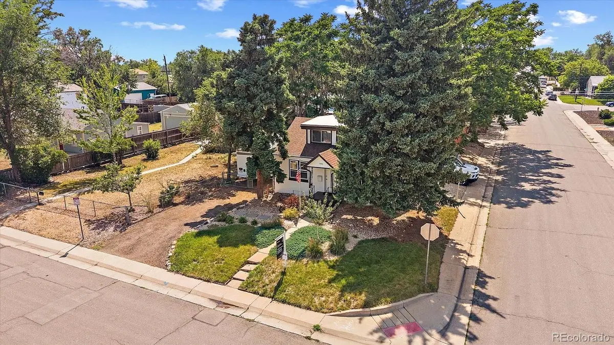 1003 S Newton ST, Denver, CO 80219