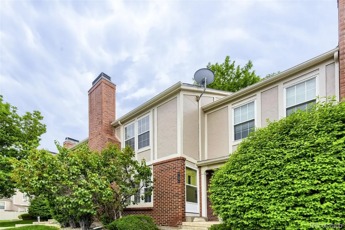 9709 W Chatfield AVE #E, Littleton, CO 80128