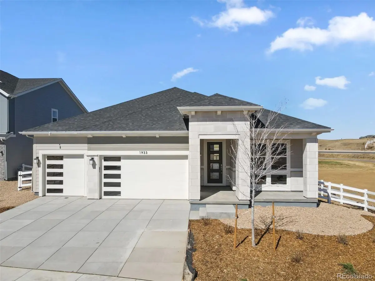 1933 S Eaton Park WAY, Aurora, CO 80016