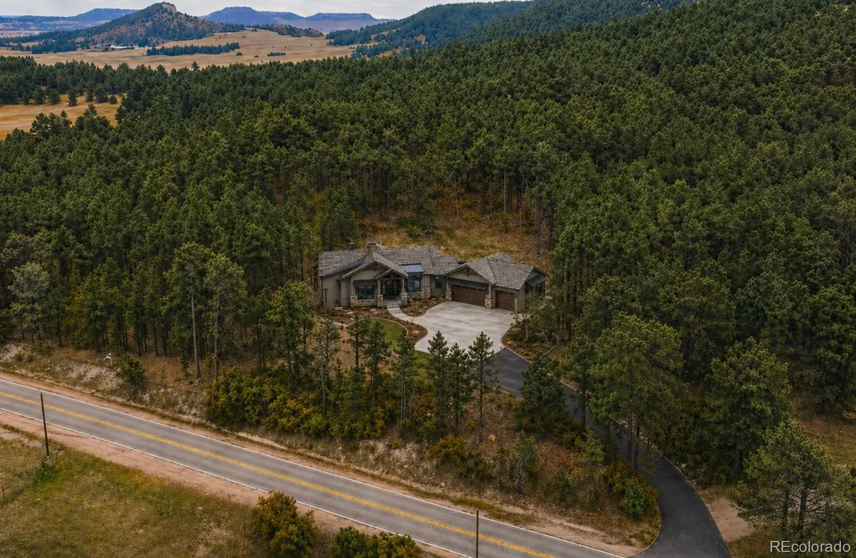 14420 S Perry Park RD, Larkspur, CO 80118