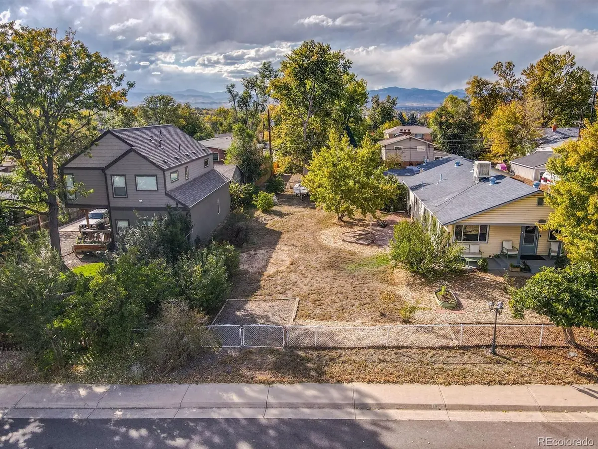 4877 Chase ST, Denver, CO 80212