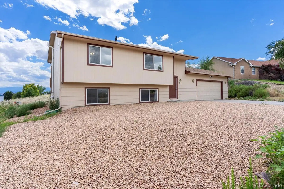 817 S Aguilar LN, Pueblo, CO 81007
