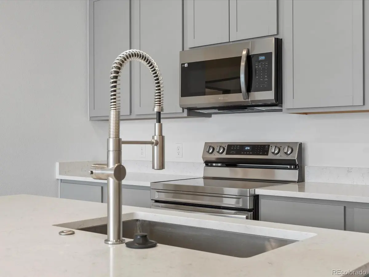 6153 N Ceylon ST #308, Denver, CO 80249