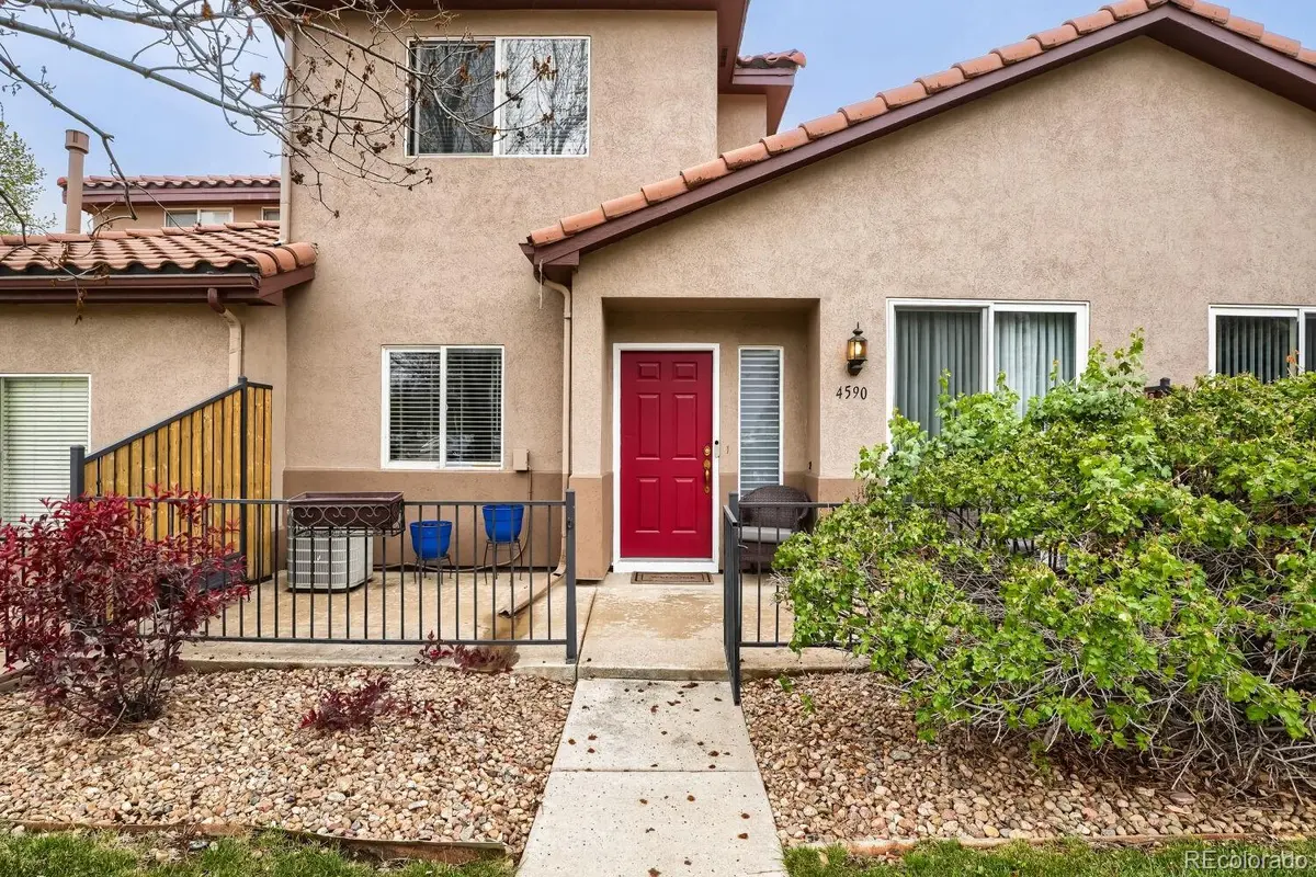 4590 S Auckland CT, Aurora, CO 80015