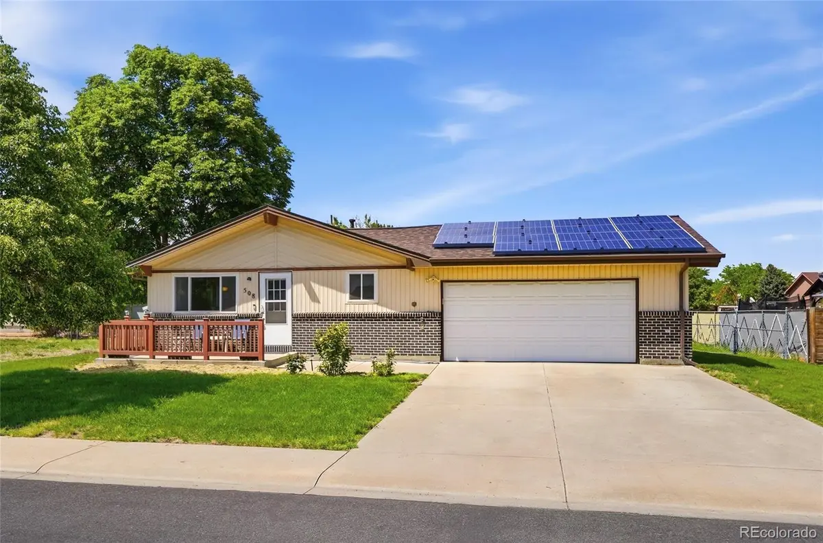 508 Olive LN, Platteville, CO 80651