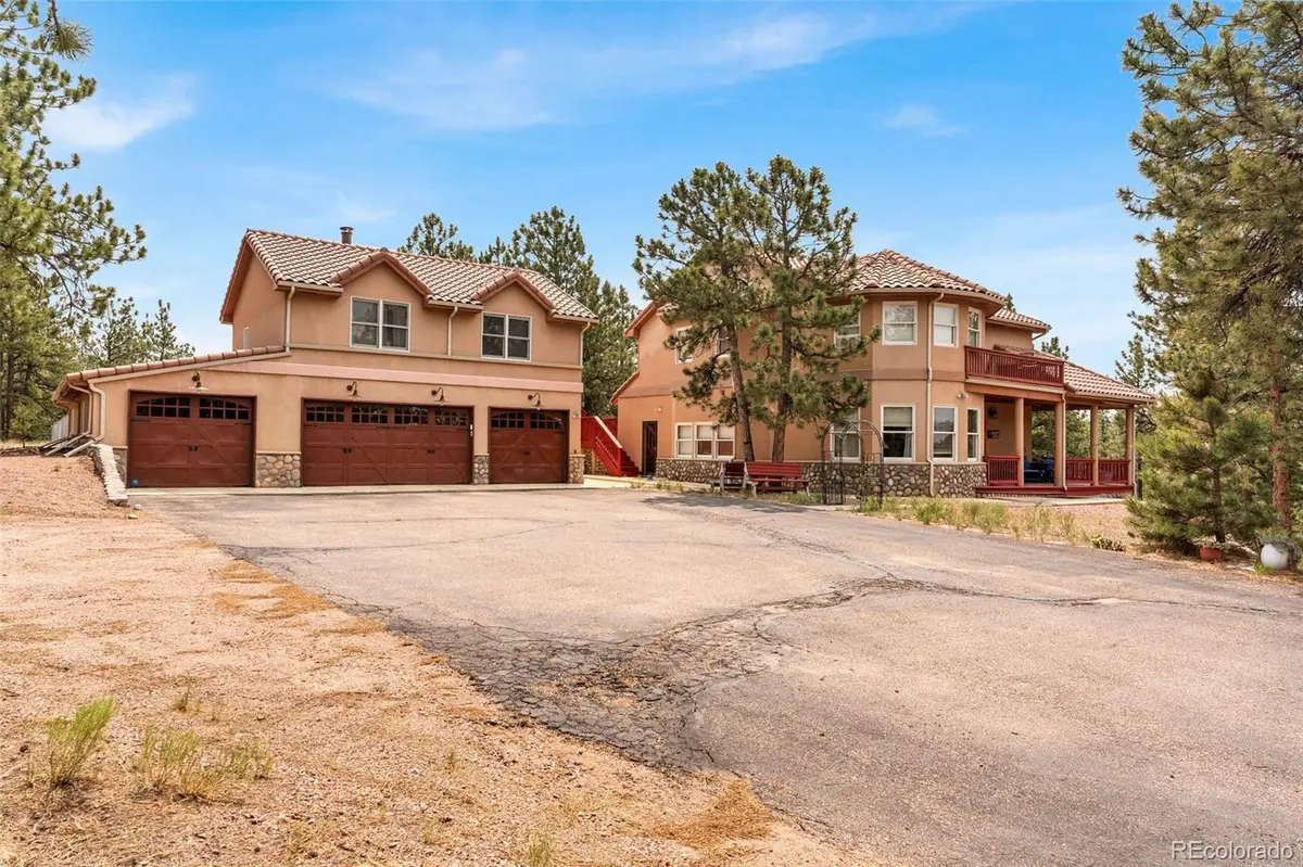 31 Black Fawn LN, Westcliffe, CO 81252