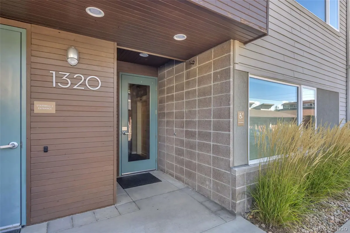 1320 Snowberry LN #102, Louisville, CO 80027
