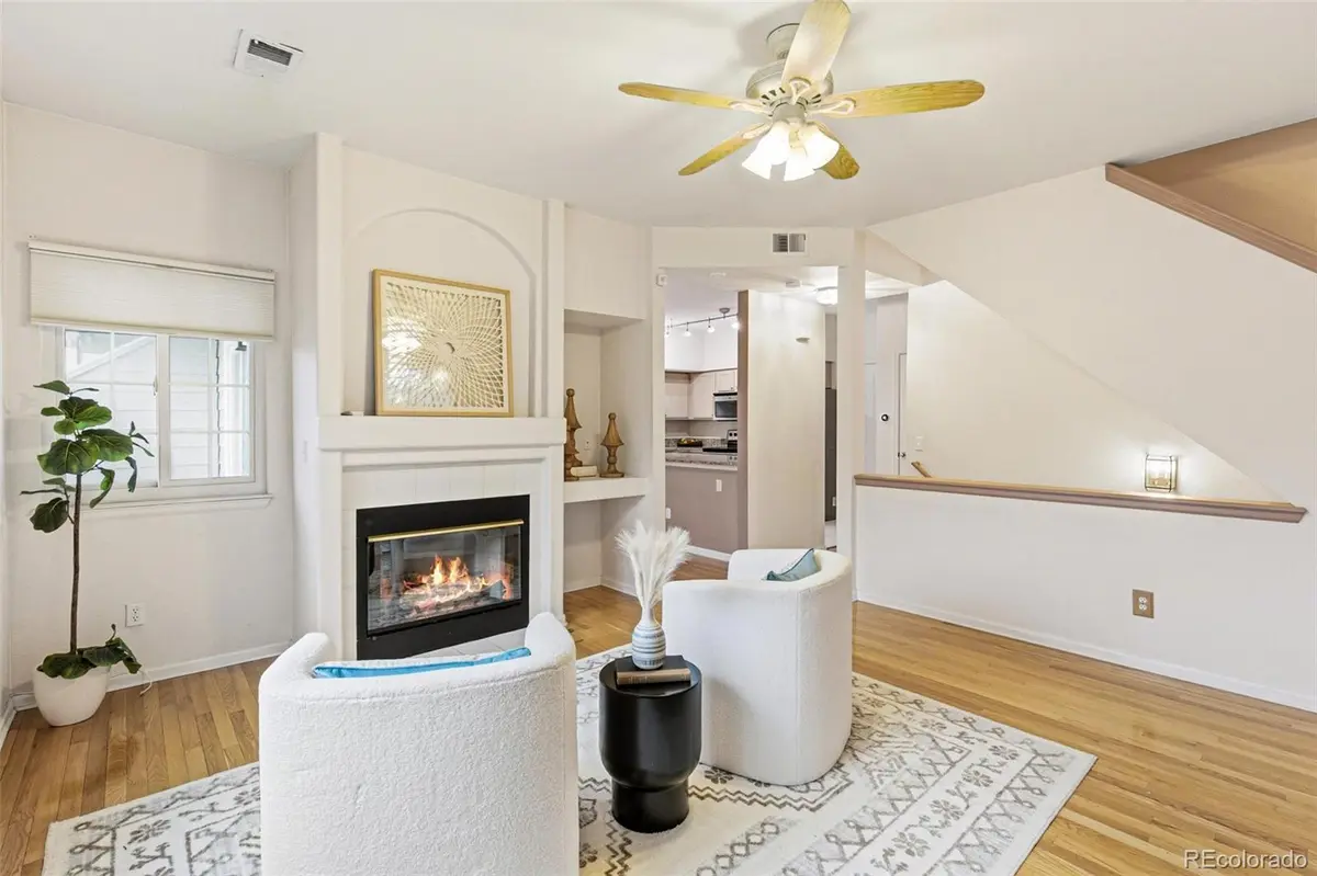 4003 S Carson ST #B, Aurora, CO 80014
