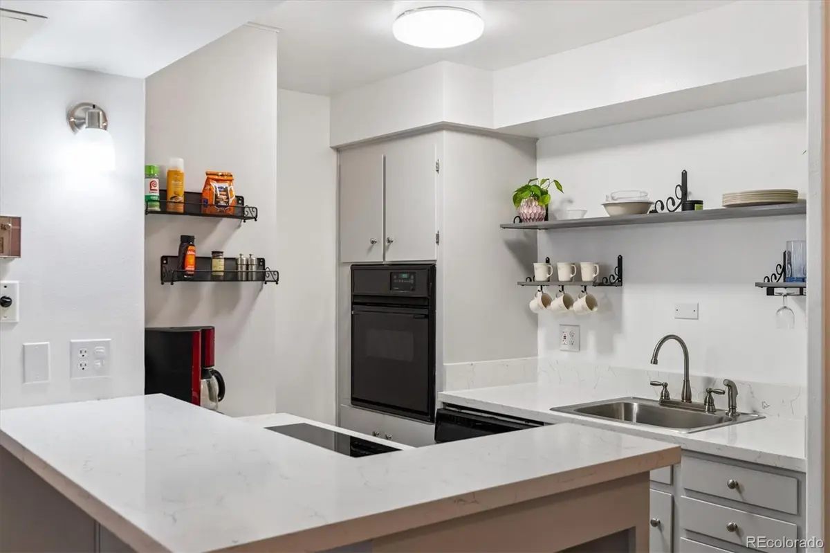 790 N Washington ST #305, Denver, CO 80203