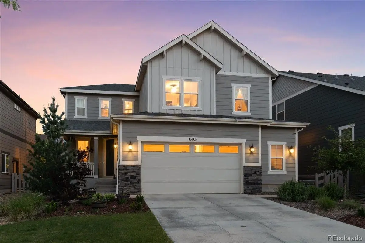 8480 Arapahoe Peak ST, Littleton, CO 80125