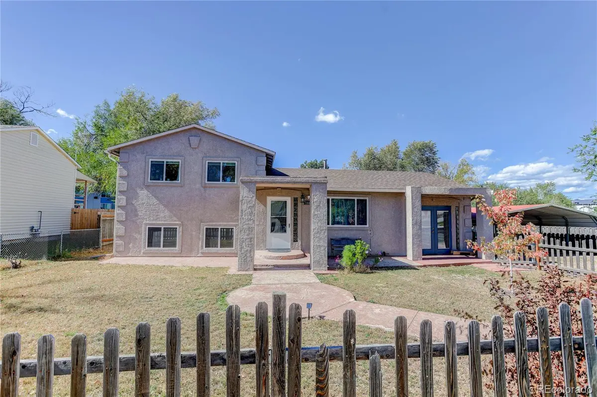 3905 Colony Hills CIR, Colorado Springs, CO 80916