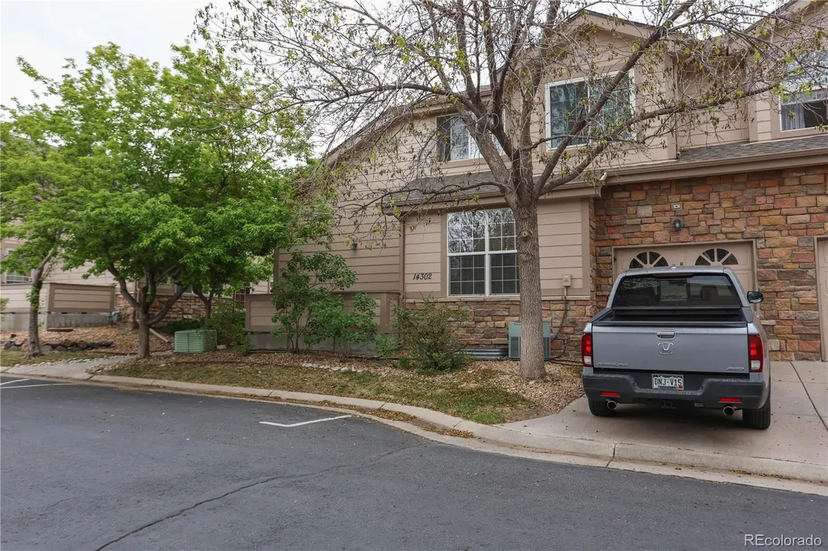 14302 E Napa PL #10B, Aurora, CO 80014