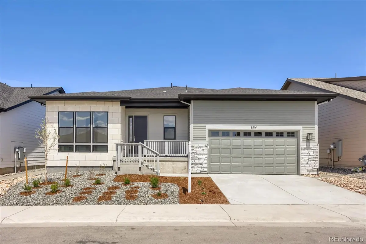 634 Leafy Aster LN, Castle Rock, CO 80104