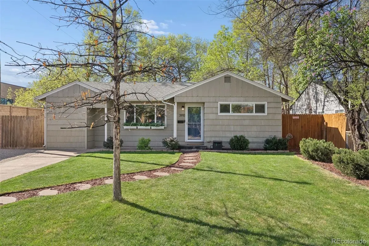 3910 E Jerome AVE, Denver, CO 80210