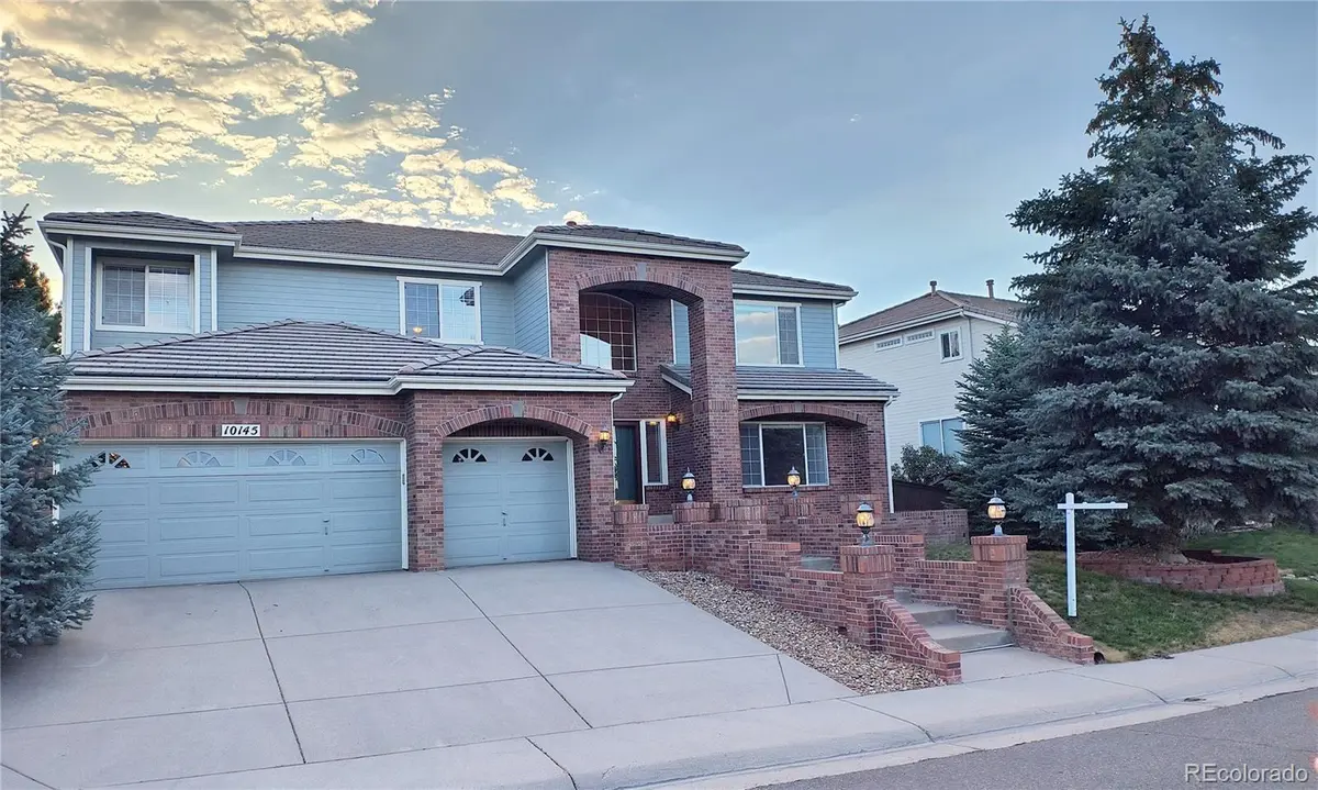 10145 Charissglen LN, Highlands Ranch, CO 80126