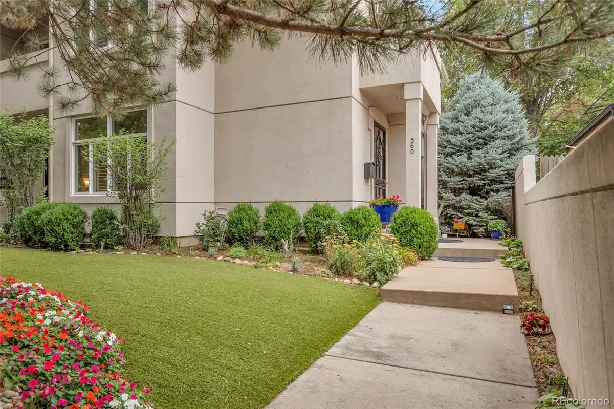 560 Josephine ST, Denver, CO 80206