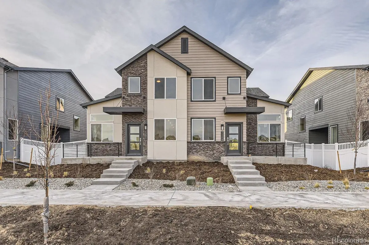 1232 S Algonquian ST, Aurora, CO 80018