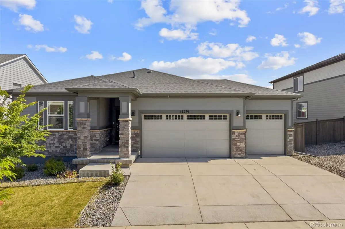 18374 Grosbeak PL, Parker, CO 80134