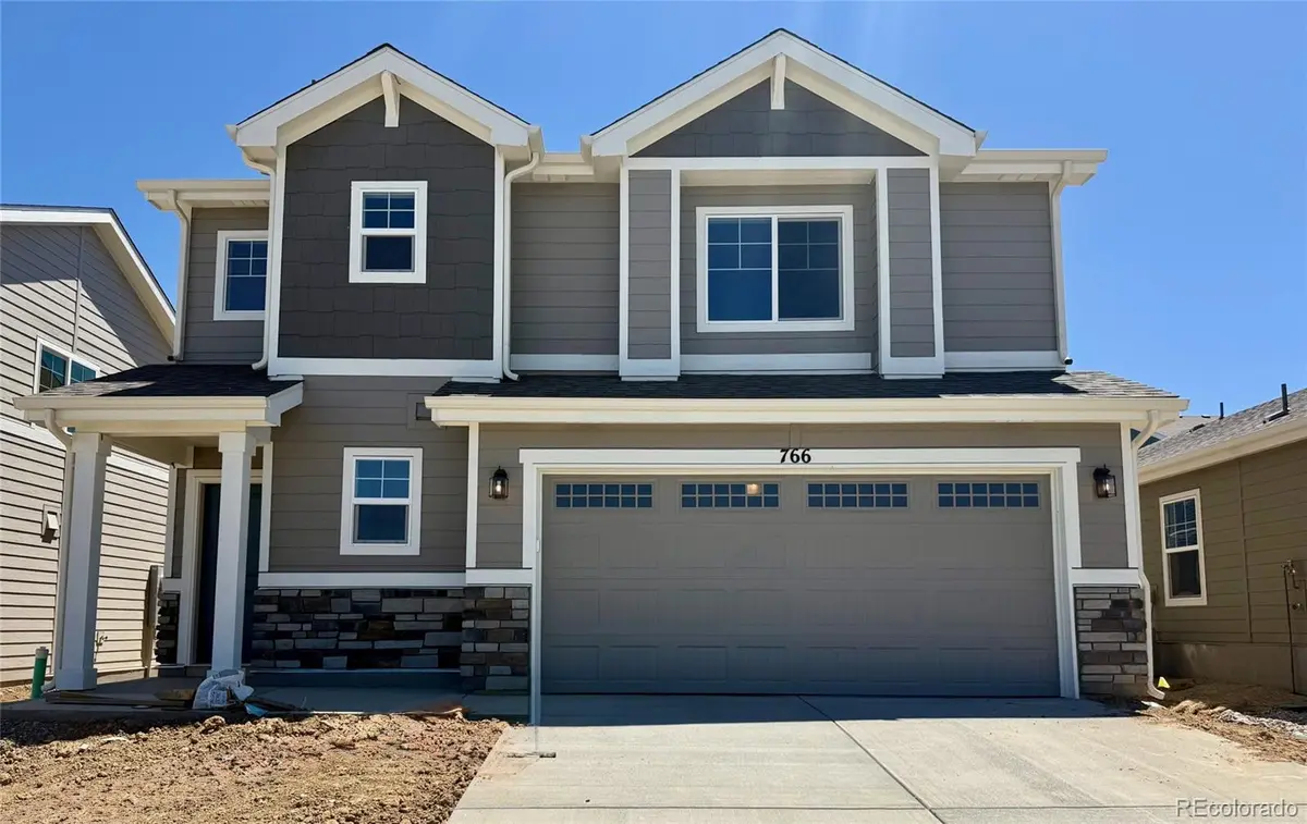 766 N Carrie CT, Watkins, CO 80137
