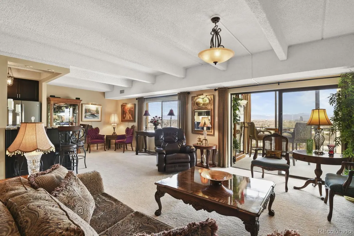 7877 E Mississippi AVE #807, Denver, CO 80247
