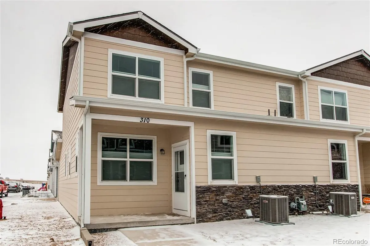 310 S 4 CT, Deer Trail, CO 80105