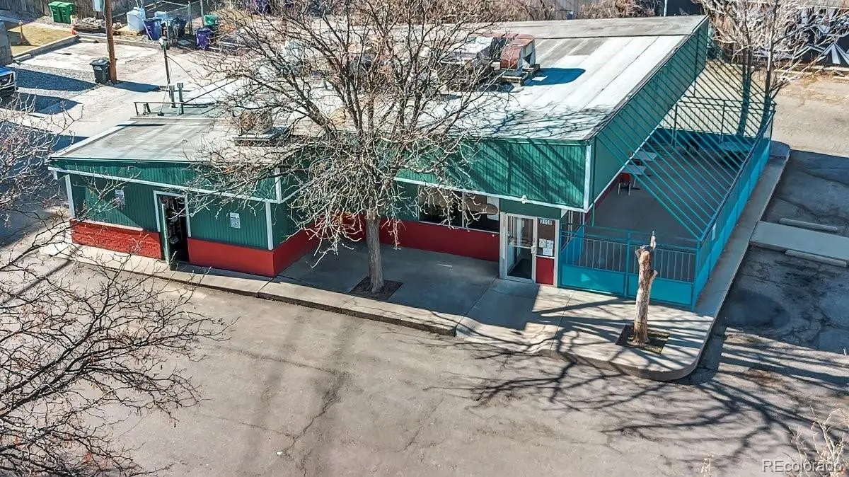 3158 Larimer ST, Denver, CO 80205