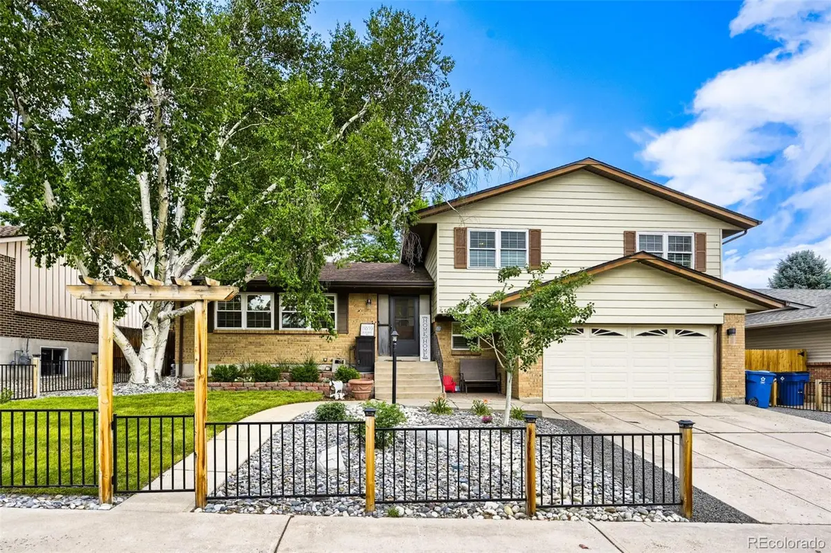 11839 W Atlantic AVE, Lakewood, CO 80228