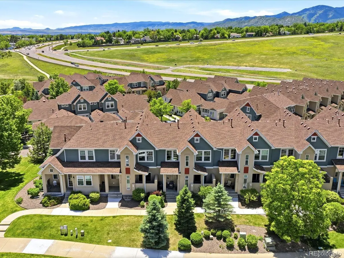 9773 W Hinsdale LN, Littleton, CO 80128
