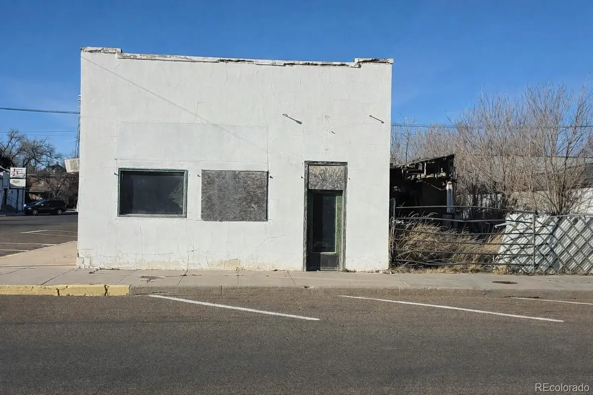 122 W 2nd ST, Julesburg, CO 80737