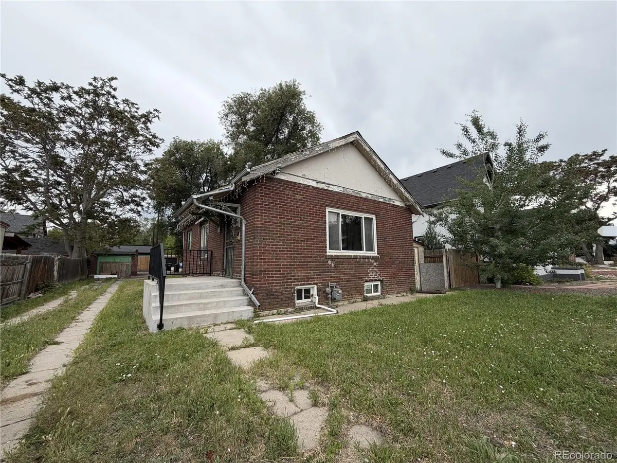 2418 W 38th AVE, Denver, CO 80211