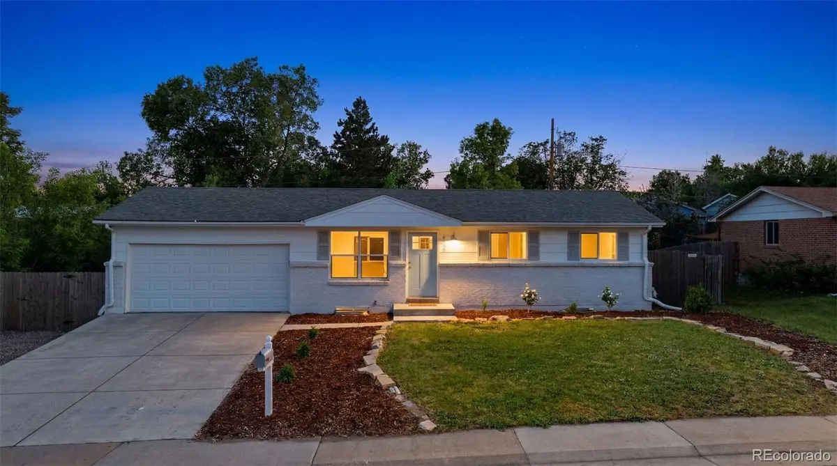 6160 W 77th PL, Arvada, CO 80003