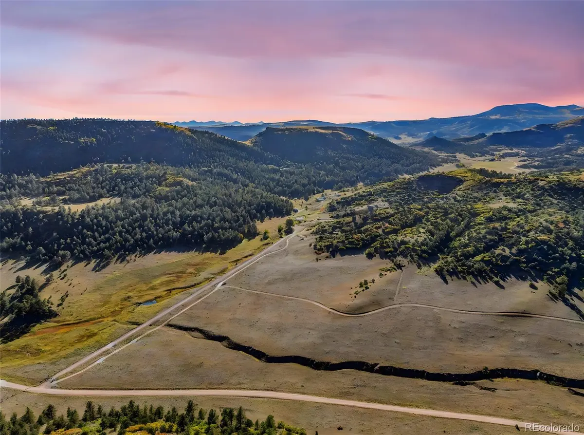 92 Bear Trax DR, Canon City, CO 81212