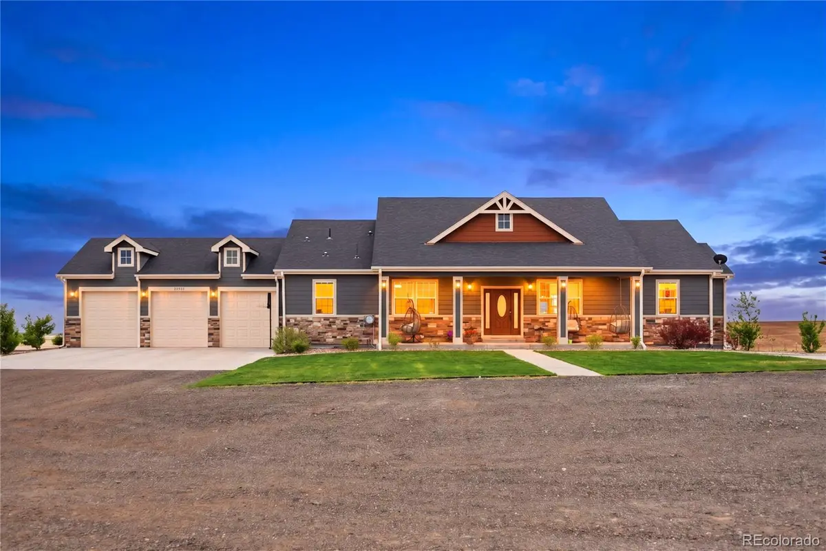 59601 E 56th AVE, Strasburg, CO 80136