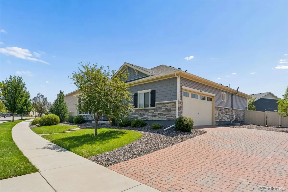 20422 E 52nd AVE, Denver, CO 80249