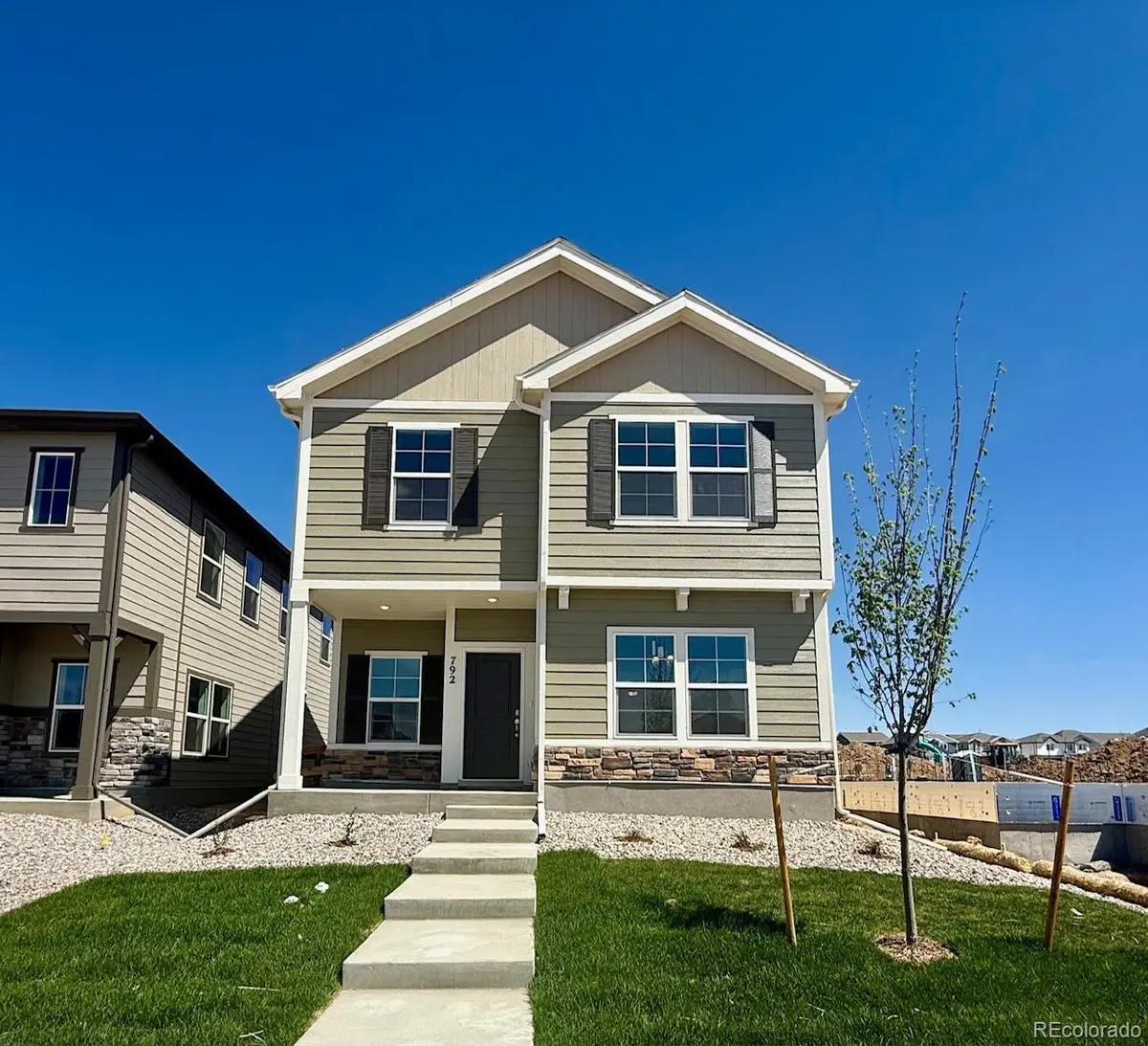 792 N Bently ST, Watkins, CO 80137