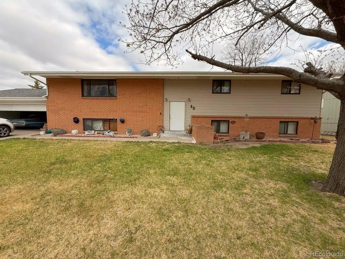 50 Paradise DR, Burlington, CO 80807