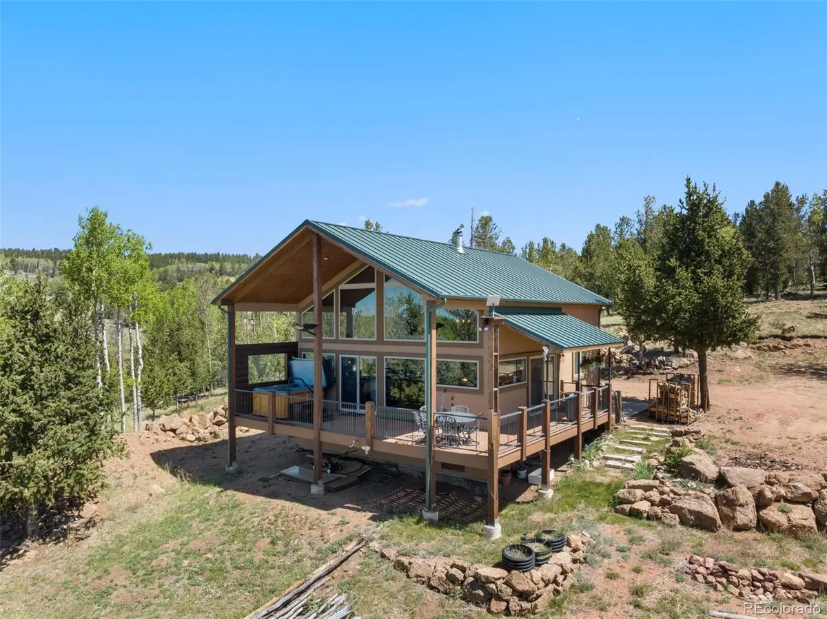 621 School House HL, Victor, CO 80860
