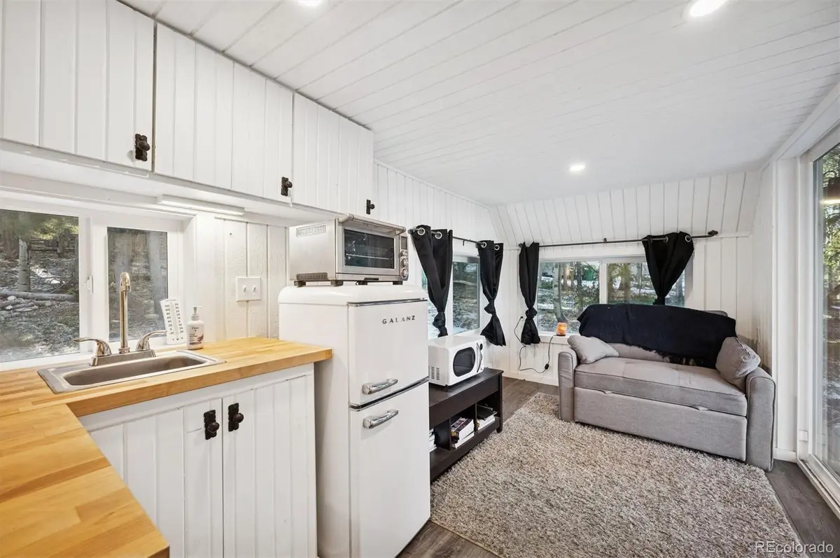 2334 Sinton RD, Evergreen, CO 80439