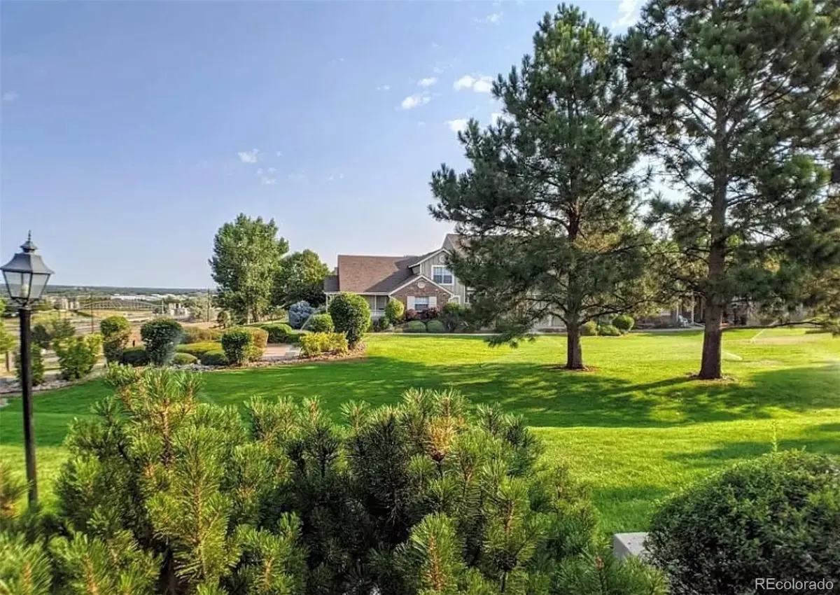 2880 W Long CIR #B, Littleton, CO 80120