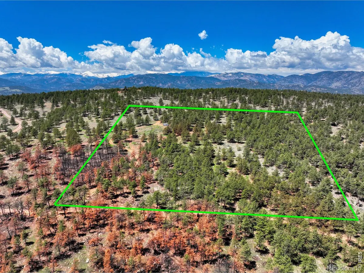 101 Lewis LN, Lyons, CO 80540