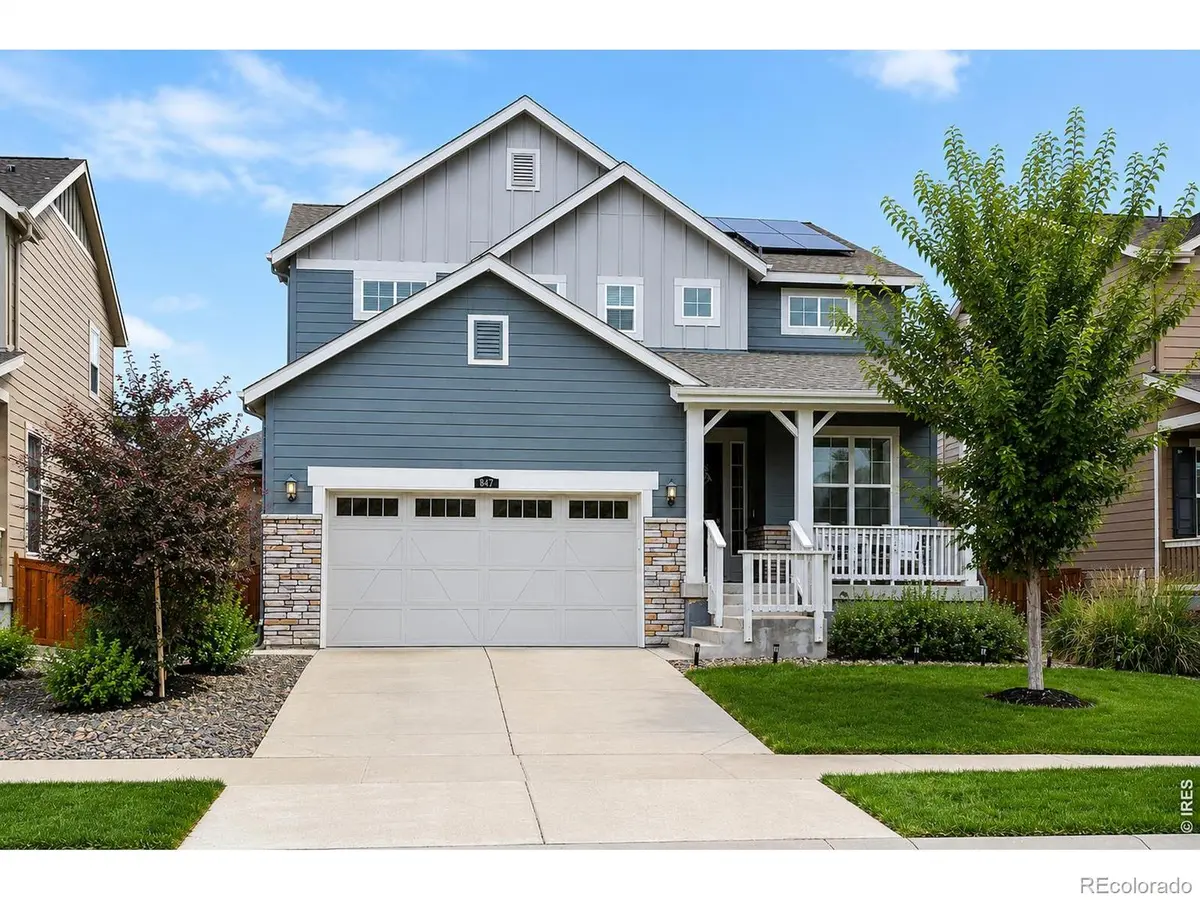 847 Rosevine LN, Erie, CO 80516