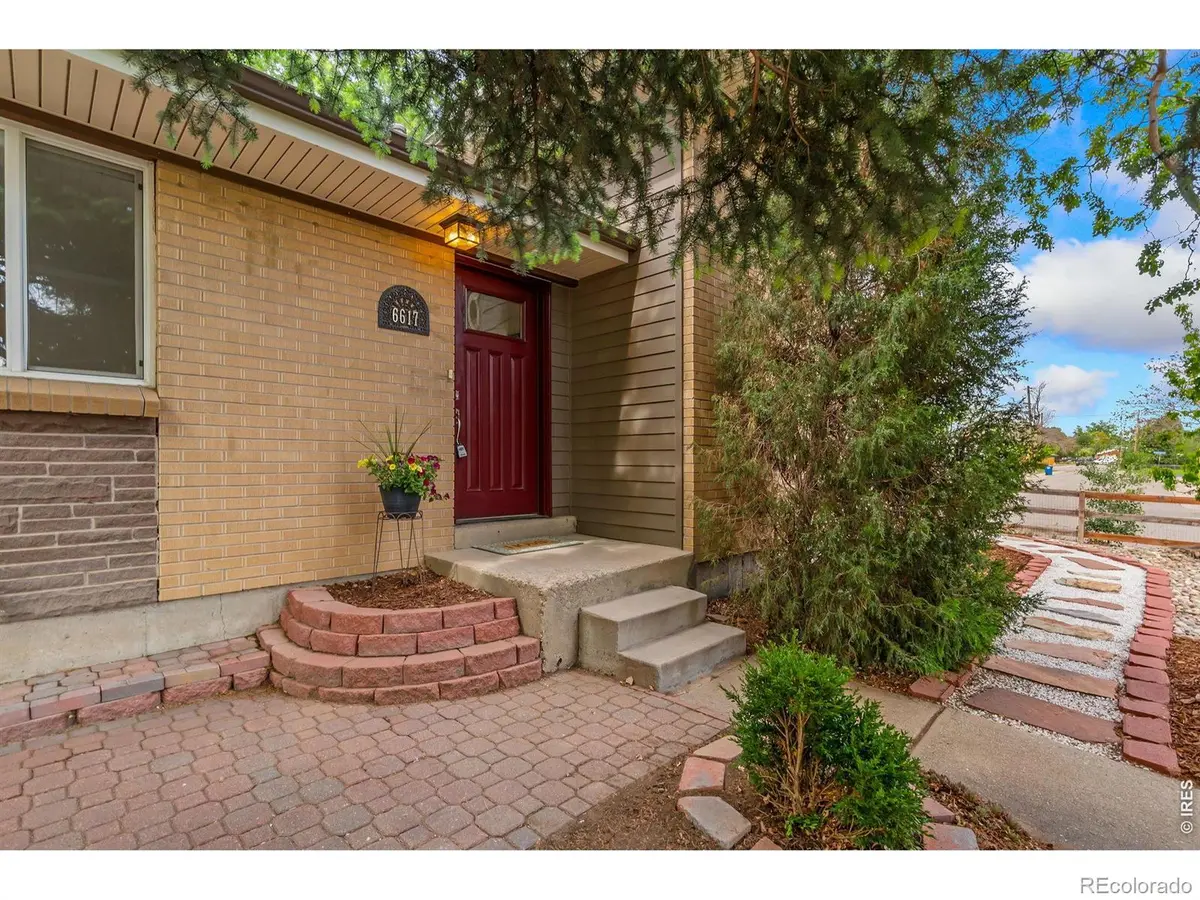 6617 W 61st AVE, Arvada, CO 80003