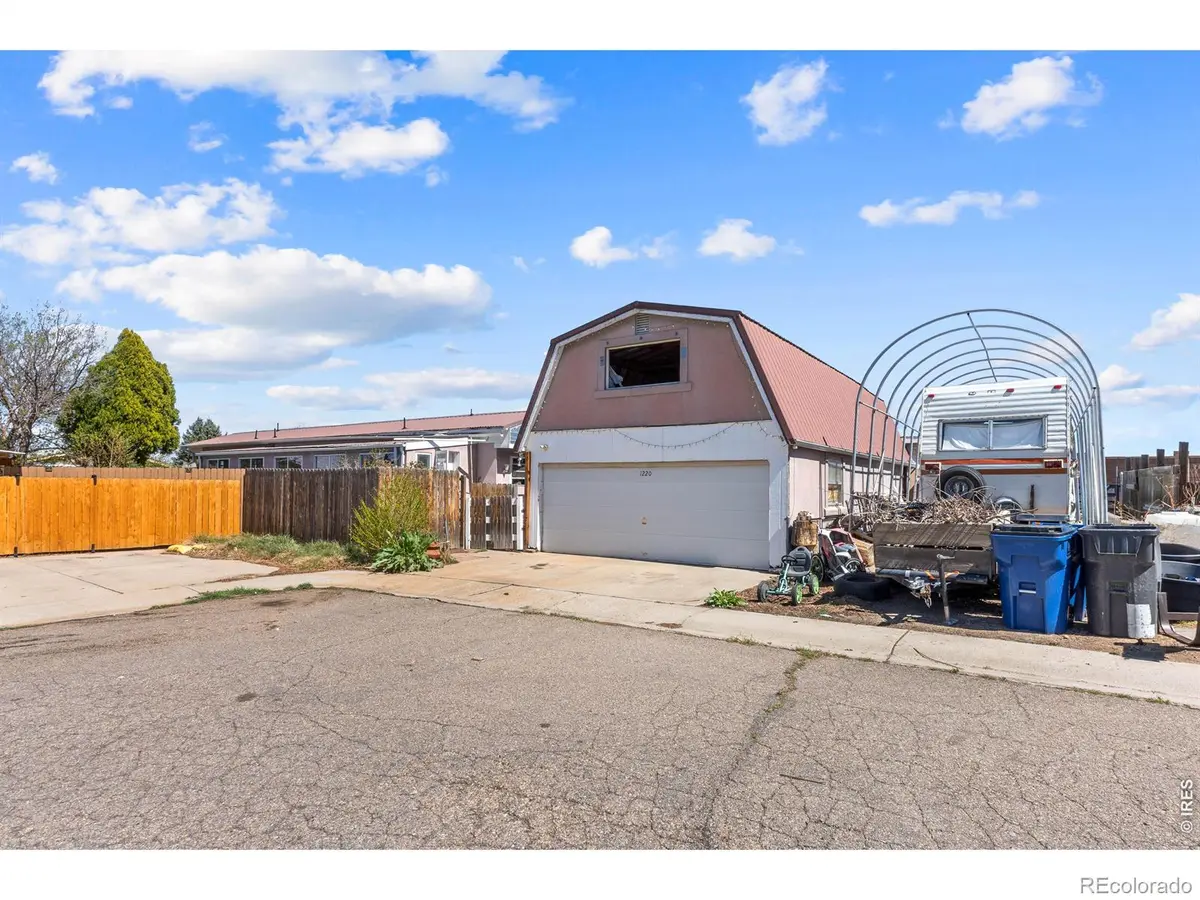 1220 Mackay CT, Dacono, CO 80514