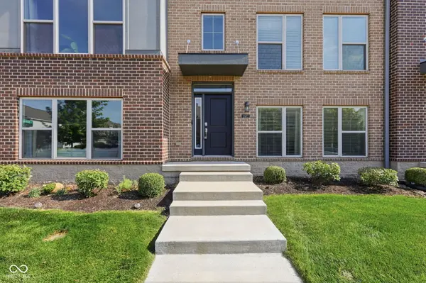 13472 Erlen DR, Fishers, IN 46037