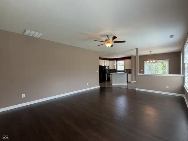 1341 Stoney Pointe WAY, Avon, IN 46123